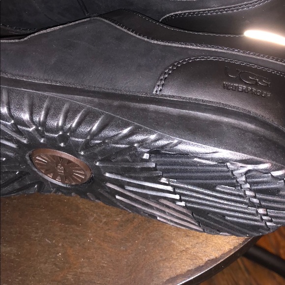 Men’s UGG Energ shoes NWOT - Picture 5 of 6